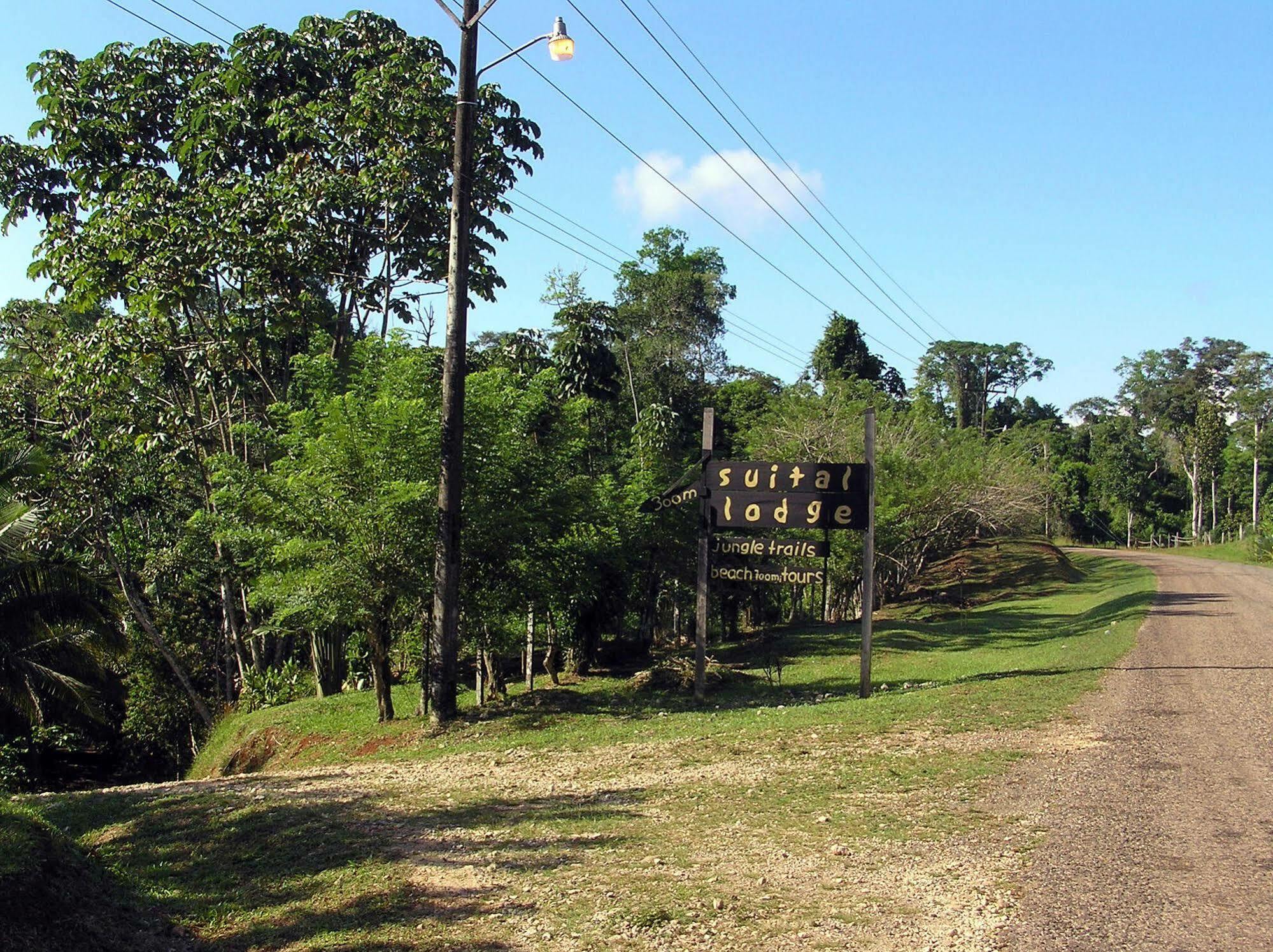Suital Lodge Mogos Exterior foto
