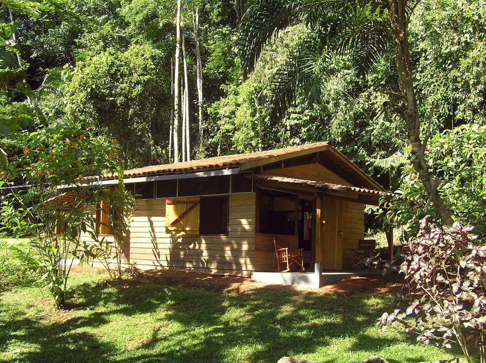 Suital Lodge Mogos Exterior foto